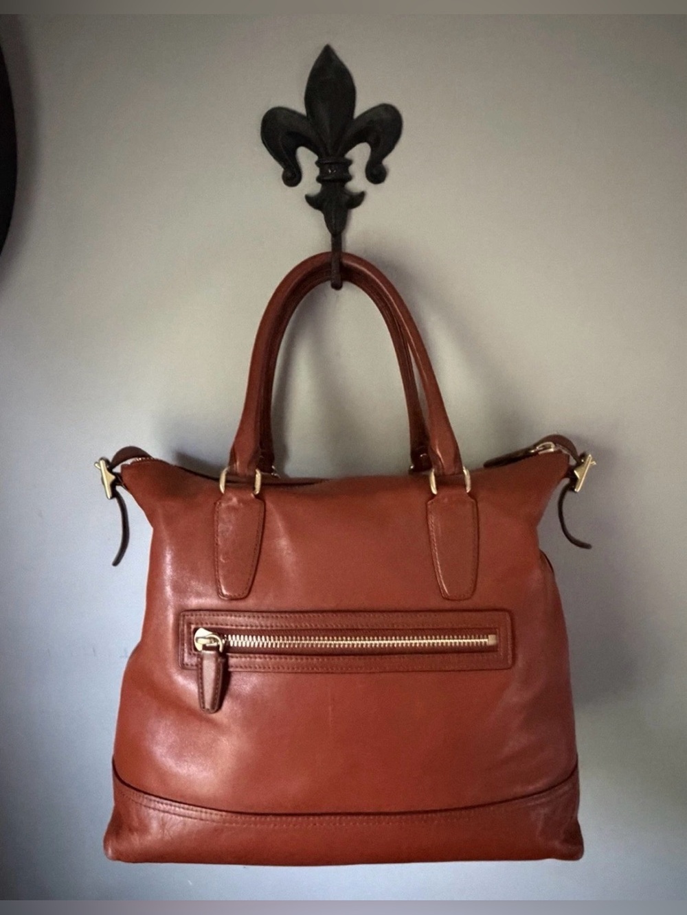 COACH Cognac Leather Legacy Rory North South Shoulder Bag/ Brass/ Match Wristlet - Picture 7 of 16